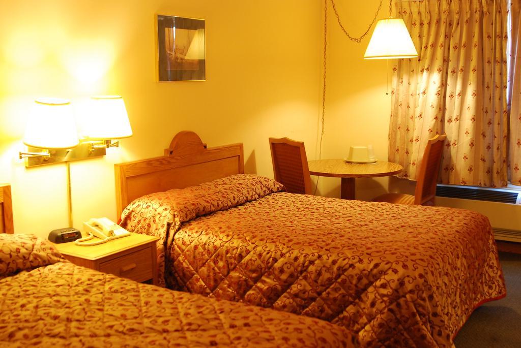 Luck Country Inn Rom bilde