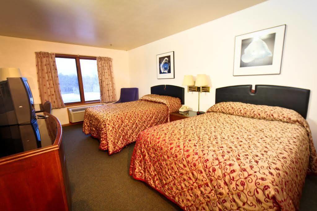 Luck Country Inn Eksteriør bilde